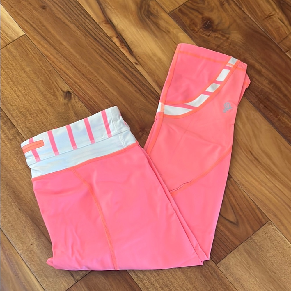 Lululemon Seawheeze Inspire Crops